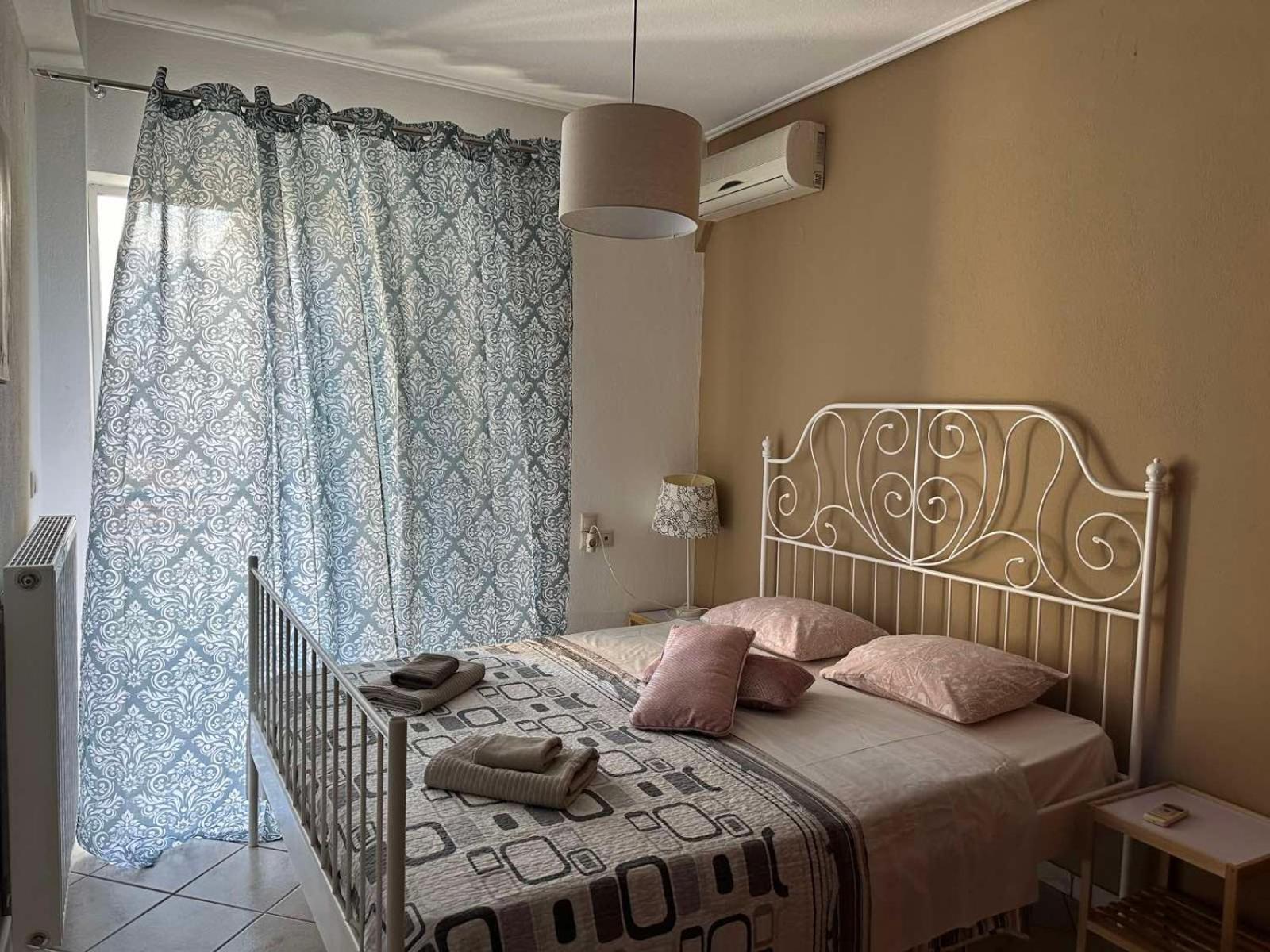 Luxury City Center Apartment Калампака Экстерьер фото