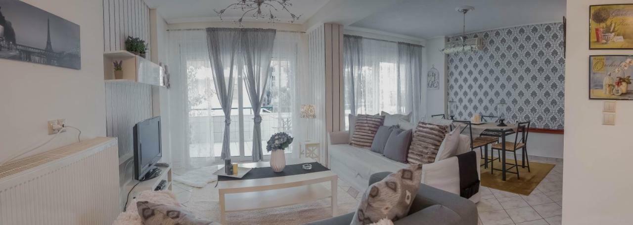 Luxury City Center Apartment Калампака Экстерьер фото